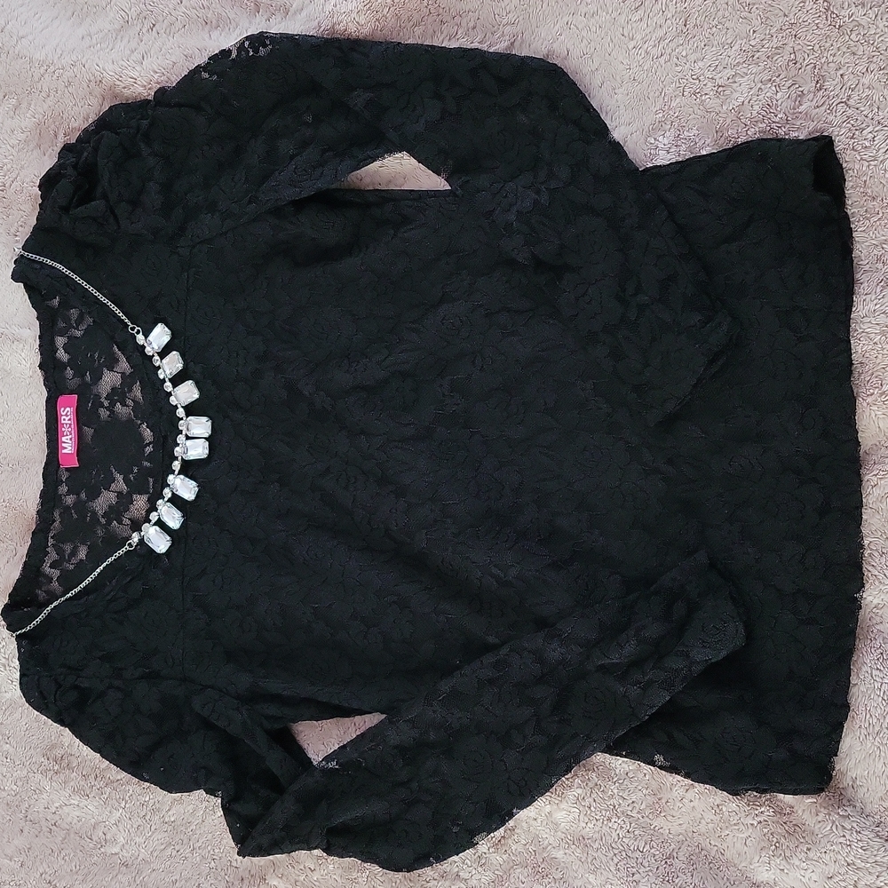 Ma*rs Lace Top